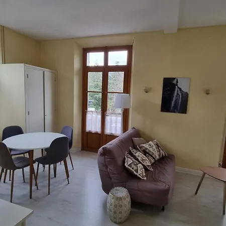 T2 Avec Terrasse Vue Hautacam Dans Historique 